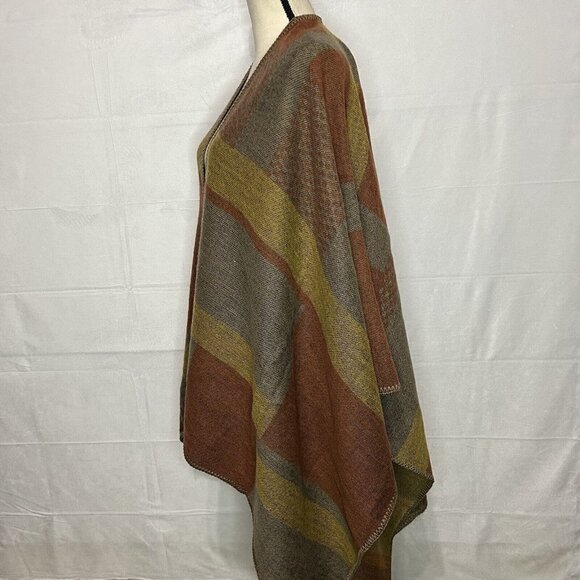 NWOT Kollie More Multi-Color Sweater Poncho One-Size - Picture 3 of 6